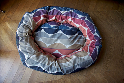 wavy dog bed